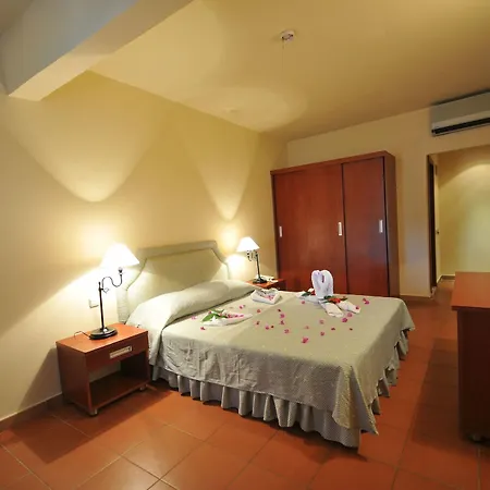 Club Meri Fethiye 3* オルデニズ