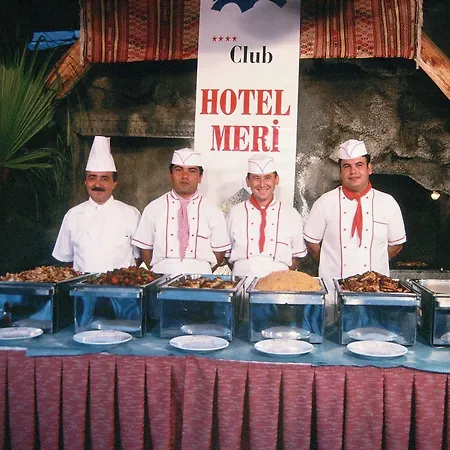 Club Meri Fethiye オルデニズ